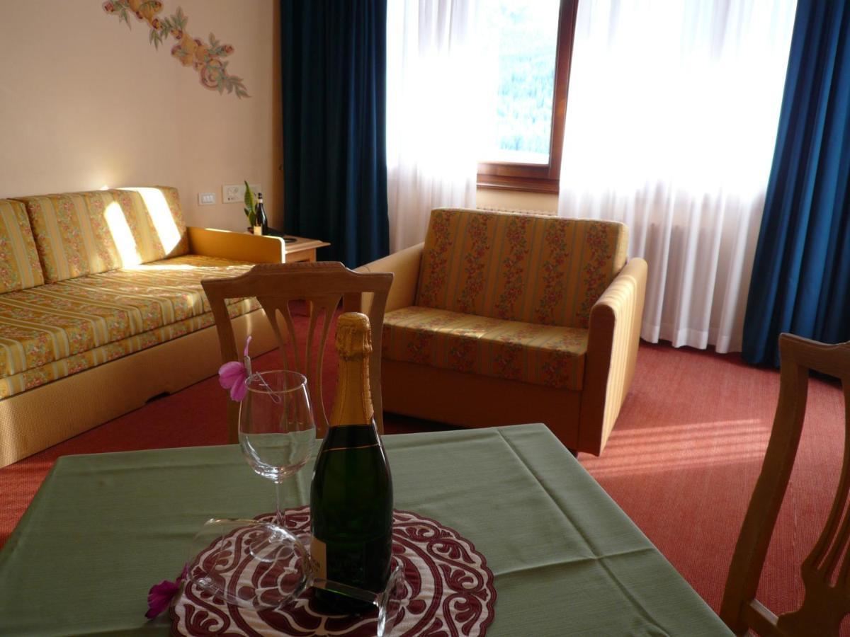 Rta Hotel Catturani Madonna Eksteriør bilde
