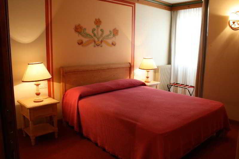 Rta Hotel Catturani Madonna Eksteriør bilde